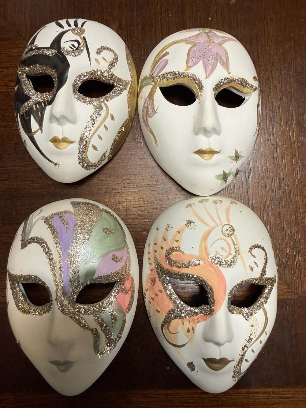 Vintage Hand Painted Ceramic Venetian Masquerade Wall Mask Set of 4